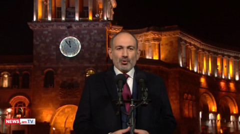 Ձեր բոլոր ցավերն իմ սրտում են, կարիքները՝ իմ մտքում. Փաշինյանի Ամանորյա ուղերձը