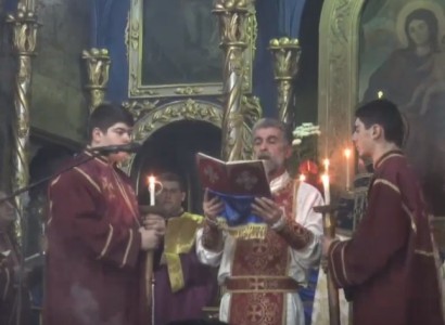 Էջմիածնի Սուրբ Աստվածածին եկեղեցում Ճրագալույցի Պատարագ է մատուցվում