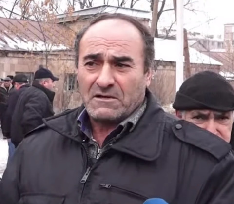 «Առողջապահության մինիստրը դրել սաղ ծախում է, փողը դնում ջեբը». մարալիկցի