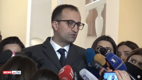 Արսեն Թորոսյանը՝ 15 մլն դրամ պարգեւավճարի եւ Մարալիկի ծննդատան փակվելու մասին