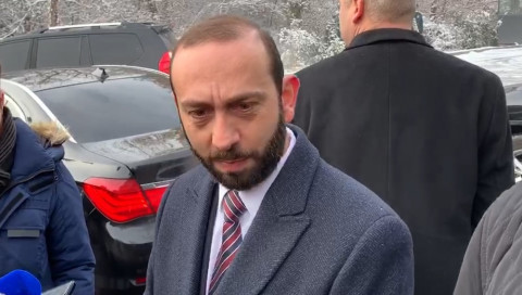 Հրայր Թովմասյանի հետ մեկ-երկու կատակ արեցինք. Արարատ Միրզոյան