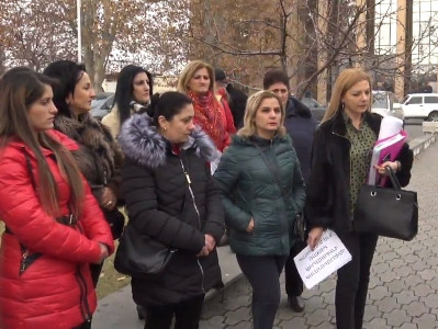 Ընթանում է Արսեն Դավթյանի և Ռազմիկ Աբրահամյանի գործով դատական նիստը