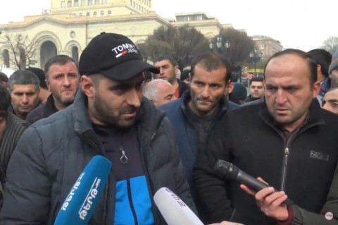 «Եթե որոշումը չփոխեն, միս չի մտնելու Երեւան». ֆերմերները վաղը նորից կհավաքվեն Կառավարության մոտ