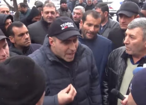 «Նոր տարուց հետո ոչ մեկս միս չի ծախել, պրոբլեմի առաջ ենք». գյուղացիները ժամանակ են պահանջում