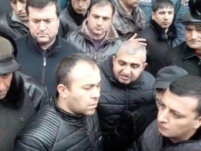 Լարված իրավիճակ Կառավարության մոտ