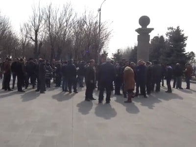 Ռոբերտ Քոչարյանի աջակիցներն այցելել են «Եռաբլուր»