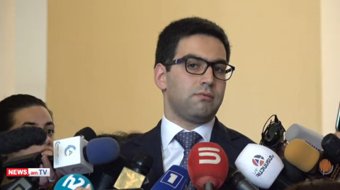 Այո, քաղաքական որոշում է եղել, ի"նչ կա զարմանալու. Բադասյանը՝ Արփինե Հովհաննիսյանի չընտրվելու մասին
