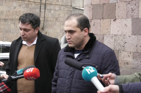 «Քննիչն ասաց՝ քեզ դատելու ենք, ցուցմունքս կեղծեց». Նարեկ Սամսոնյանը հարցաքննվել է ՀՔԾ–ում