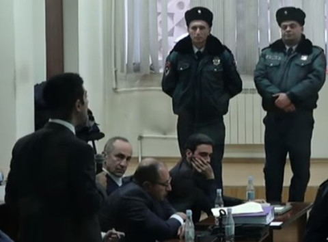 Քոչարյանի պաշտպանները միջնորդեցին դադարեցնել նրա նկատմամբ քրեական հետապնդումը