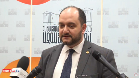 Գյուլնազ տատիի հեքիաթները ԵՊՀ-ի պատմություններին անցել են. Արայիկ Հարությունյան
