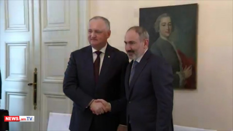 Մյունխենում Նիկոլ Փաշինյանը հանդիպել է Մոլդովայի նախագահ Իգոր Դոդոնի հետ