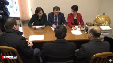 Իրավաբանները «Ոչ» քարոզչական կողմ գրանցելու դիմում ներկայացրին ԿԸՀ