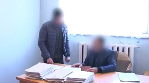Զինկոմիսարիատի պաշտոնյան ավելի քան 13 հազար դոլար կաշառք է պահանջել եւ ստացել. ԱԱԾ
