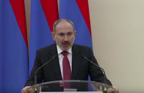 Դուք պետք է օրինակ դառնաք երիտասարդների համար. Փաշինյանը՝ պարգևատրվող մարզիկներին