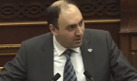 «ՃՈ-ն կանգնած ծխում ա, 20մ–ի վրա ապօրինի պարկովշիկները փող են աշխատում». ԲՀԿ