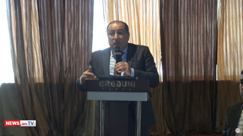 Ոստիկանի վրա մարտական նռնակ են պայթացրել, ու ասում են՝ ցույցերը խաղաղ են եղե՞լ. Ալումյան