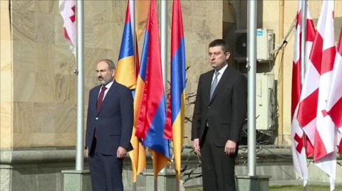 Փաշինյանը պաշտոնական այցով ժամանել է Վրաստան
