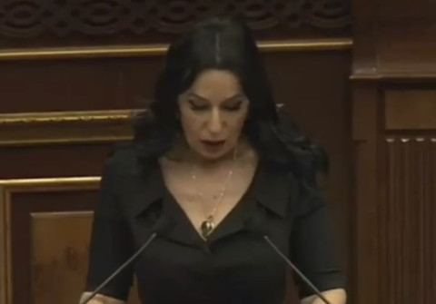 Ինչի՞ են դատավորներն էդքան վախեցած ու ահաբեկված. Նաիրա Զոհրաբյան
