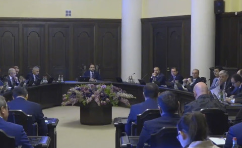 Կորոնավիրուսով հիվանդներից մեկը թոքաբորբ ունի. քննարկում Կառավարության նիստում