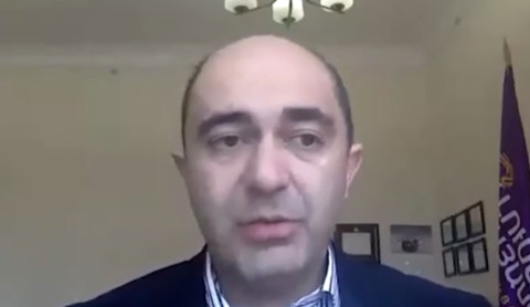 Հայաստանում հանրաքվեն և Արցախում ընտրությունները պետք է անհապաղ հետաձգվեն. Մարուքյան