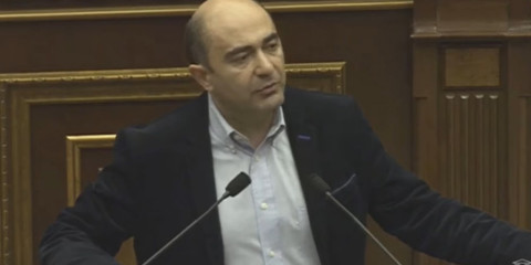 Եթե ամեն ինչ կարելի է, ինչն ա՞ արտակարգ՝ արագ խանութ գնալն ու առեւտուր անելը. Մարուքյան