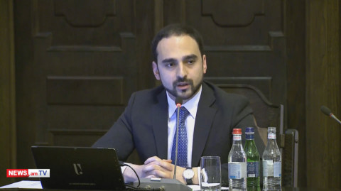 Ինչո՞ւ հանվեց Էջմիածնի ելքերի սահմանափակումը. մանրամասնում է Տիգրան Ավինյանը