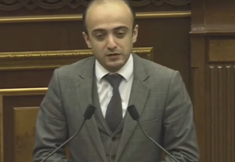 Դատավորների կախվածությունը երաշխավորող նախագիծ եք բերել. Տարոն Սիմոնյանը՝ իշխանությանը