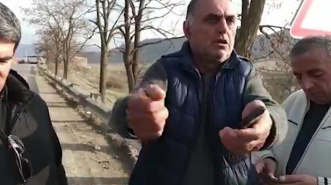 Բագրատաշենի մաքսակետում բեռնափոխադրող վարորդները 5-6 օր է՝ սպասում են անցնելու իրենց հերթին