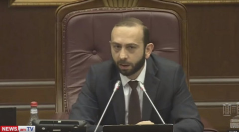 Ի՞նչ է տալու պետությանը, թե երկու մարդը երբ եւ քանի անգամ են միմյանց հետո խոսել. Արարատ Միրզոյան