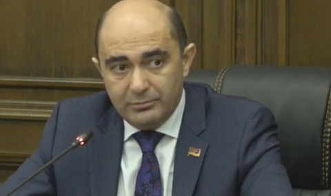 Հազարավոր մարդիկ վարձով են ապրում, տան վարձերն այսօր նրանցից ուզում են. Էդմոն Մարուքյան