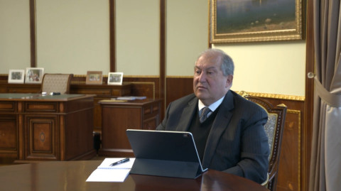 Արմեն Սարգսյանը տեսակապով զրուցել է Հայաստանում Գերմանիայի դեսպանի հետ