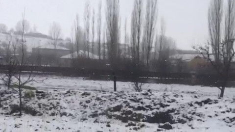 Վարդենիսում ձյուն է տեղում