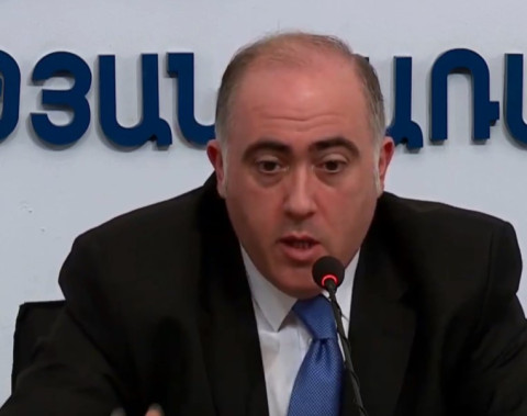 Կարելի է սուպերմարկետների հերթերը տեղափոխել դուրս. Երևանի փոխքաղաքապետ