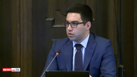 Արտակարգ դրությունը 30 օրով երկարացվում է. Բադասյանը ներկայացրեց որոշումը