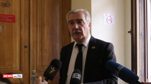 Սերժ Սարգսյանը մեզ հարցեր չի կարող տալ. Անդրանիկ Քոչարյան