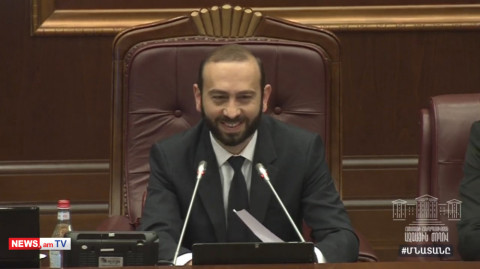 Ասում ա՝ էն մի թայն էլ խփեք, հանգիստ քնեմ. Արարատ Միրզոյանը կատակեց