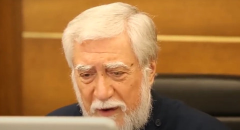 «Կարոտել եմ ձեր այցելություններին եւ խրատներին». Արամ Ա-ն զրուցել է Դպրեվանքի հոգեւորականի հետ