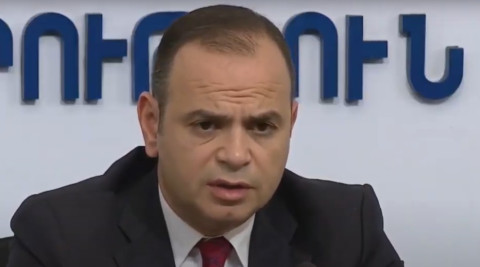 Սկզբում հետեւում էինք՝ քանի հայ կա վարակված արտերկրում, հիմա այլեւս անհնար է. Սինանյան