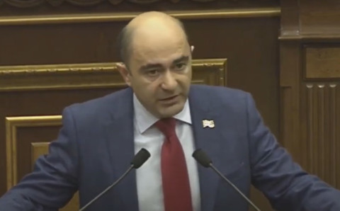 Փաշինյանի ելույթից հետո «Գլորիա» ֆաբրիկայի աշխատողները գնացել են աշխատանքի և տուգանվել. Մարուքյան