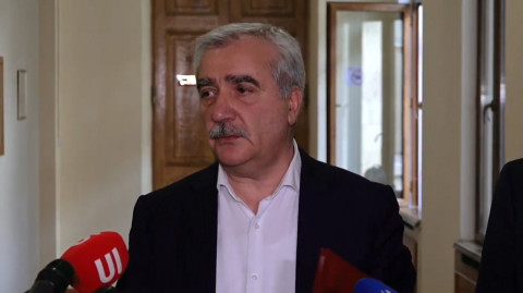 Լեւոն Մնացականյանից շատ անկեղծ պատասխաններ ենք ստացել. Անդրանիկ Քոչարյան