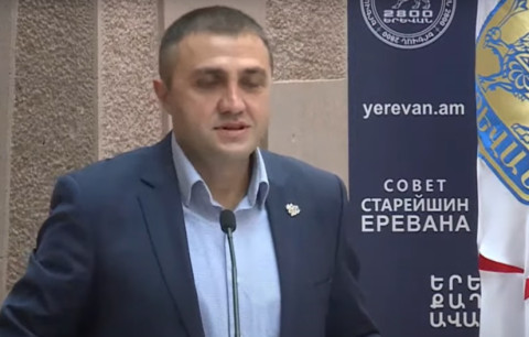 «Կարելի էր ուրախ տոնով». Երեւանի պուրակներից մեկն անվանակոչվեց Լեոնիդ Ենգիբարյանի անունով