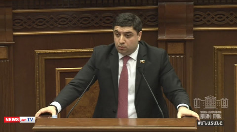Տխրել եք, որ պետբյուջեում փող կա, երկրում կոլապս չի սկսվել. Վաղարշակ Հակոբյանը՝ ընդդիմությանը