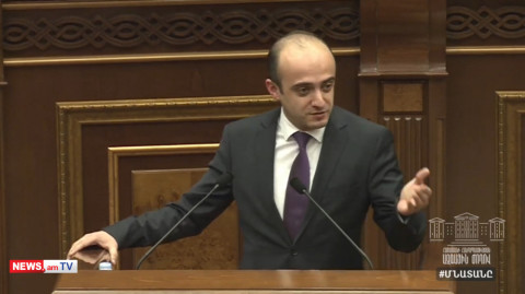 Մեր անկարգությունը գալիս է ձեր անկարգությունից. Տարոն Սիմոնյանը՝ իշխանական պատգամավորներին