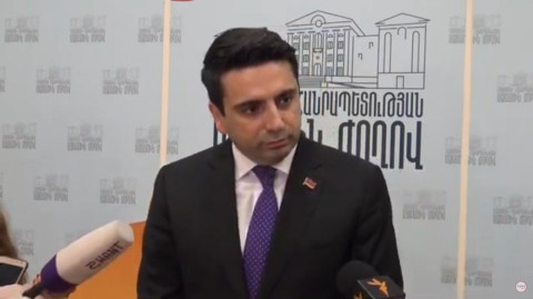 Այո, հնարավոր է՝ նախարարներ հրաժարական տան, ինչ-որ պատգամավոր մանդատը վայր դնի. Ալեն Սիմոնյան