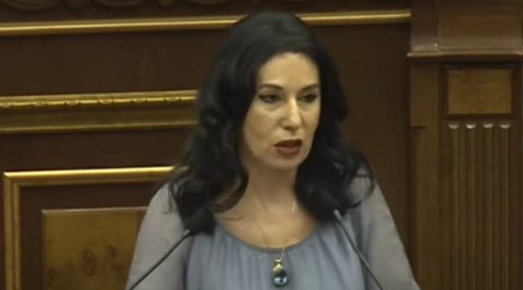 Իմ մահացած հոր գերեզմանը դարձրին թիրախ եւ պետությունը որեւէ բան չարեց. Զոհրաբյան