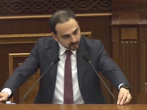 Վաղվանից Հայաստան վերադարձողները ոչ թե կմեկուսացվեն, այլ կինքնամեկուսացվեն. Ավինյան