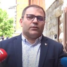 Պատահական չէի ասել, որ «մերումանուկ» եմ անելու. Նարեկ Մալյանը ոստիկանության 6-րդ վարչությունում է