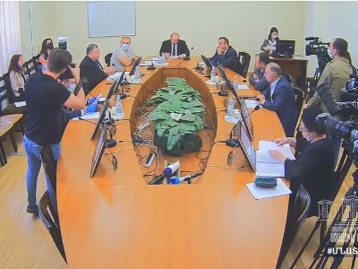 ՈՒՂԻՂ. ԱԺ ֆինանսավարկային և բյուջետային հարցերի հանձնաժողովի նիստը