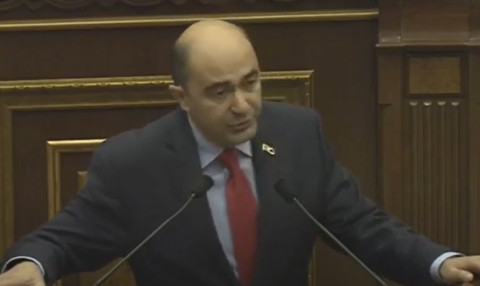 Բա որ բռնություն կիրառեցին, ինչո՞ւ որեւէ պատգամավորի դուրս չհրավիրեցիք. Մարուքյանը՝ ԱԺ նախագահին