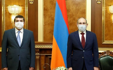 Նիկոլ Փաշինյանի ու Արայիկ Հարությունյանի պաշտոնական առաջին հանդիպումը Երևանում